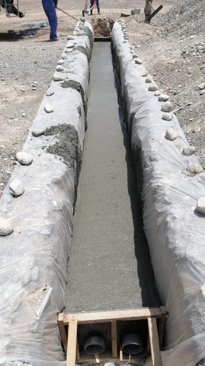 Precast box culvert unit being installed